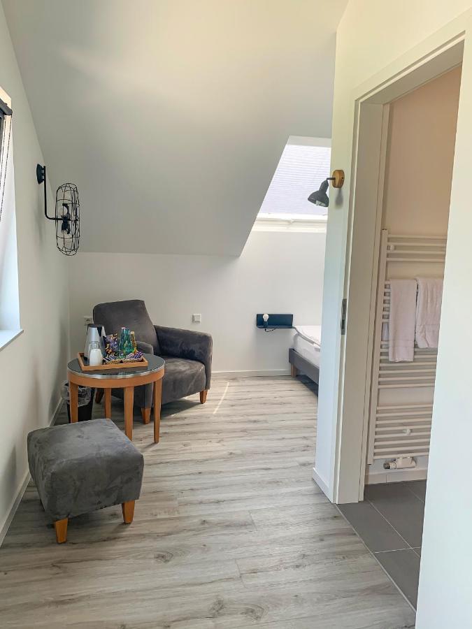 PRIMA Inn Unterkunft direkt über der Bar am Minimax Neuruppin Exterior foto